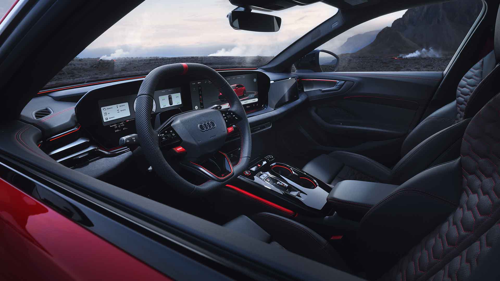 Audi RS 5 Avant, rot, Detailansicht Interieur mit schwarzen Sportsitzen plus